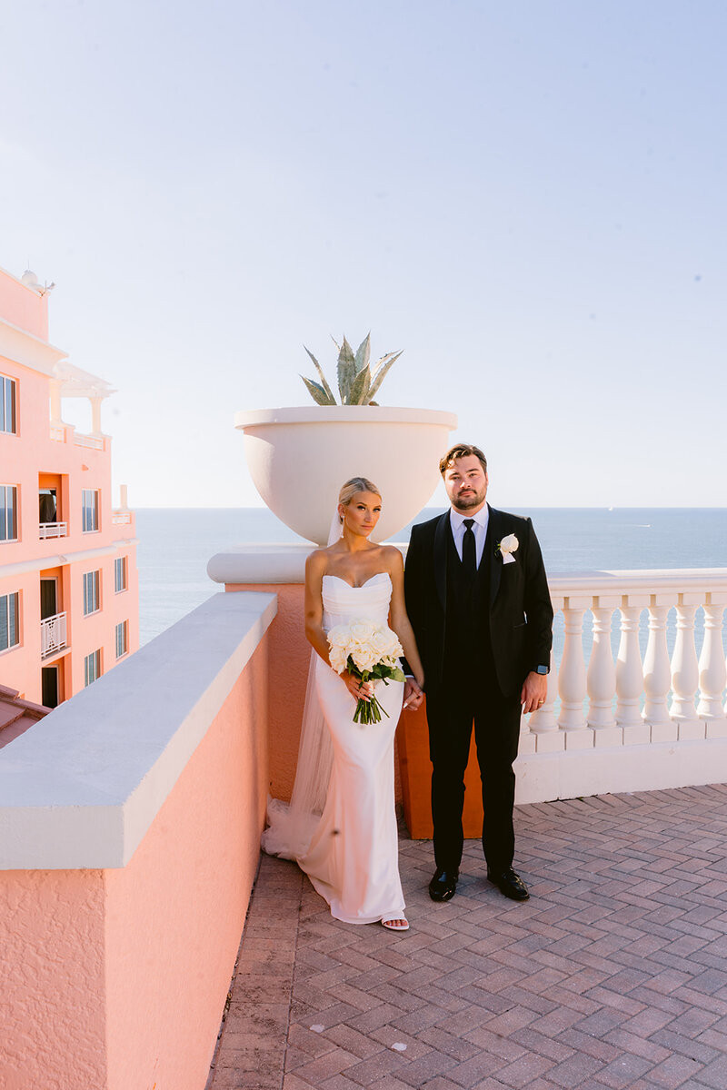 bride and father walking down the aisle photographed by florida wedding photogapher, tampa wedding photographer takes photo of stunning bride at wedding ceremon