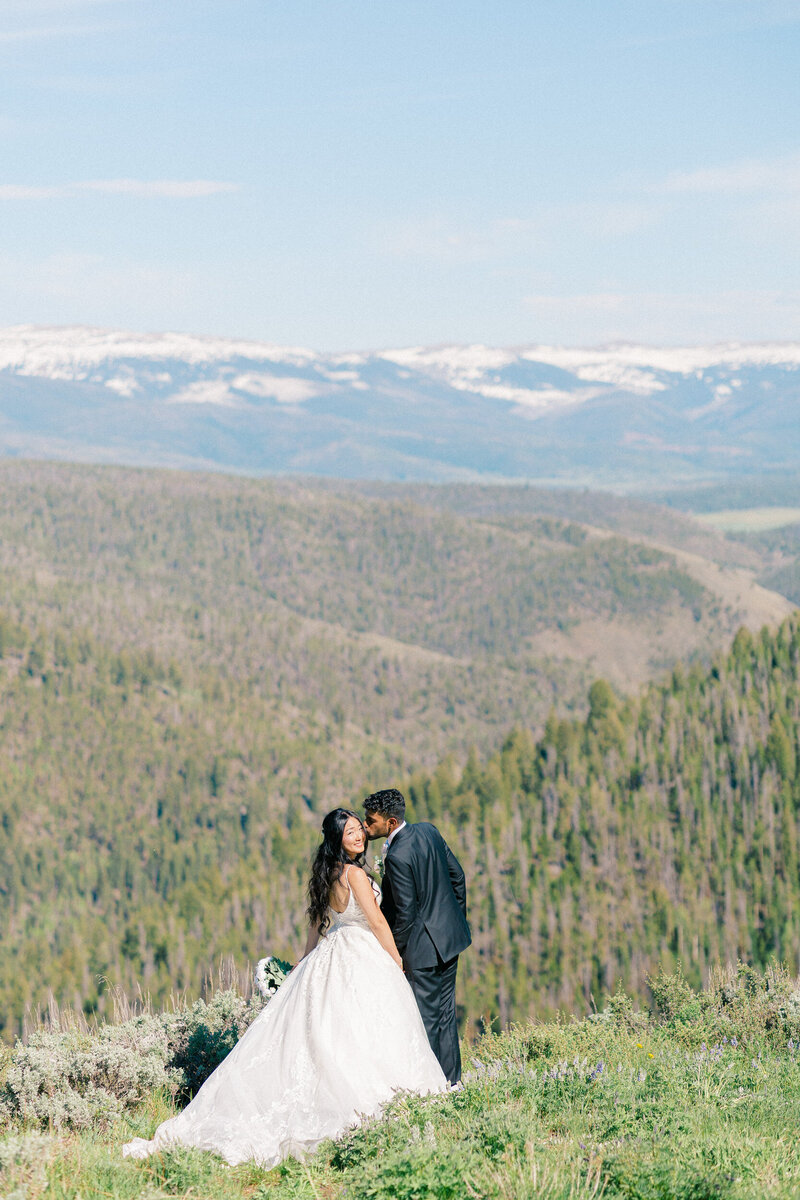 Granby-Ranch-Wedding-Photographer-15