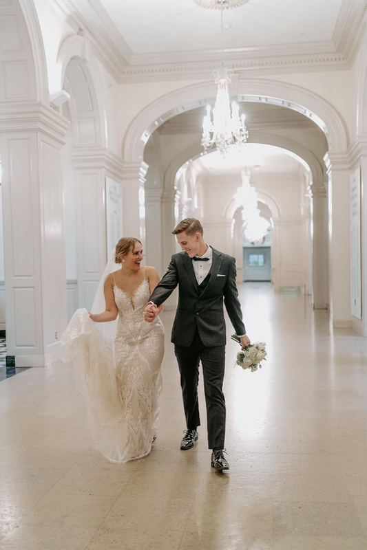 jonnyandsashalovetthallvenue