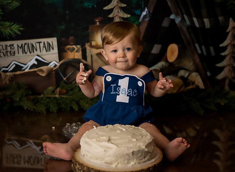 Yuba City Cake Smash Photographer Megan Escheman Photography