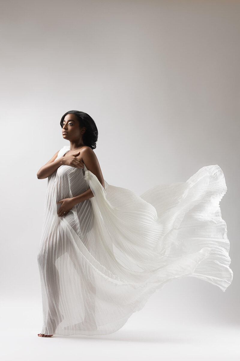 best maternity photographer near me Baltimore, best Washington DC maternity photographer, maternity photoshoot, Maryland maternity portrait studio 3343