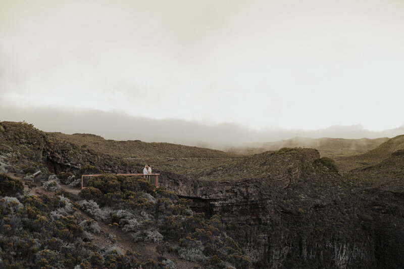 Au volcan de la Réunion, un élopement LGBT magique