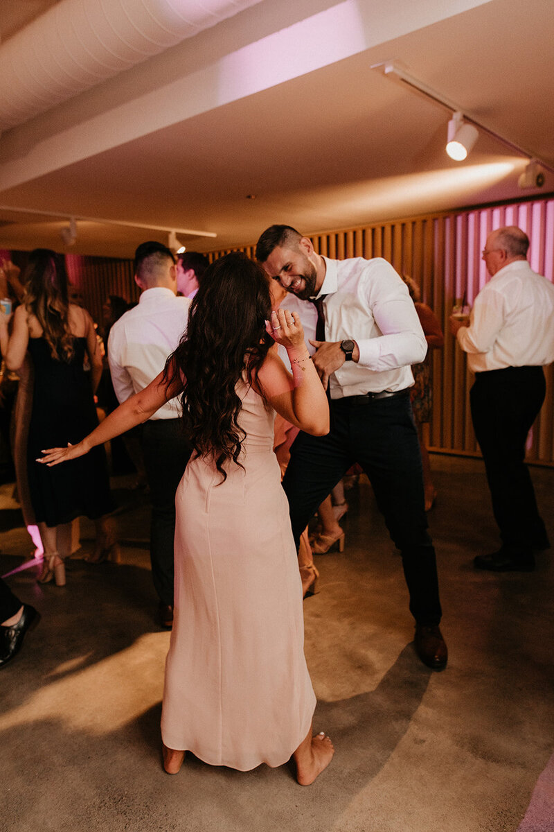 Hannah_Andrew_Wedding_Blog_6.12.21-00312