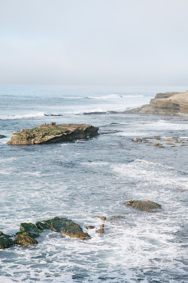 ocean wedding in maine  photographed by julia rebecca photography