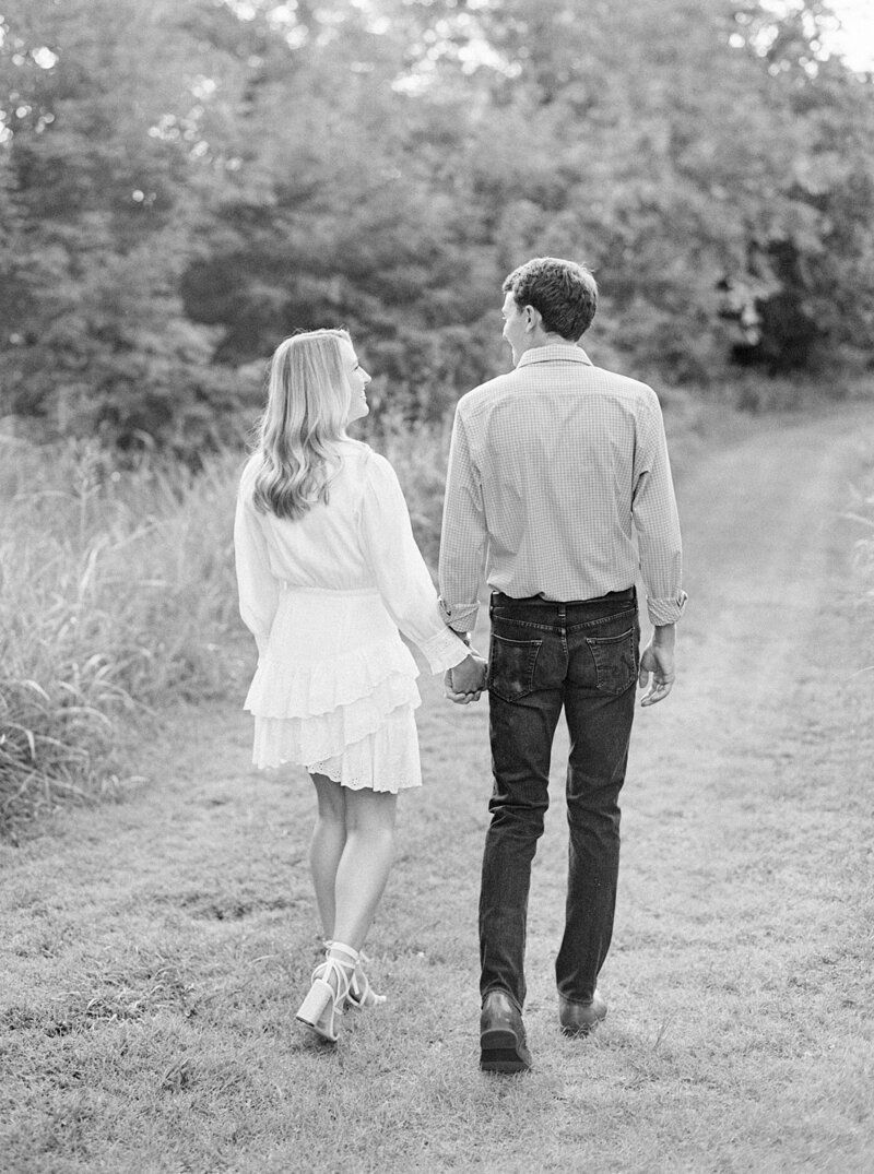 Fayetteville-Arkansas-Engagement-Session-28