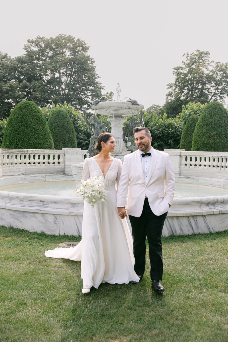 Rosecliff-Mansion-Newport-RI-WeddingPhotography0809