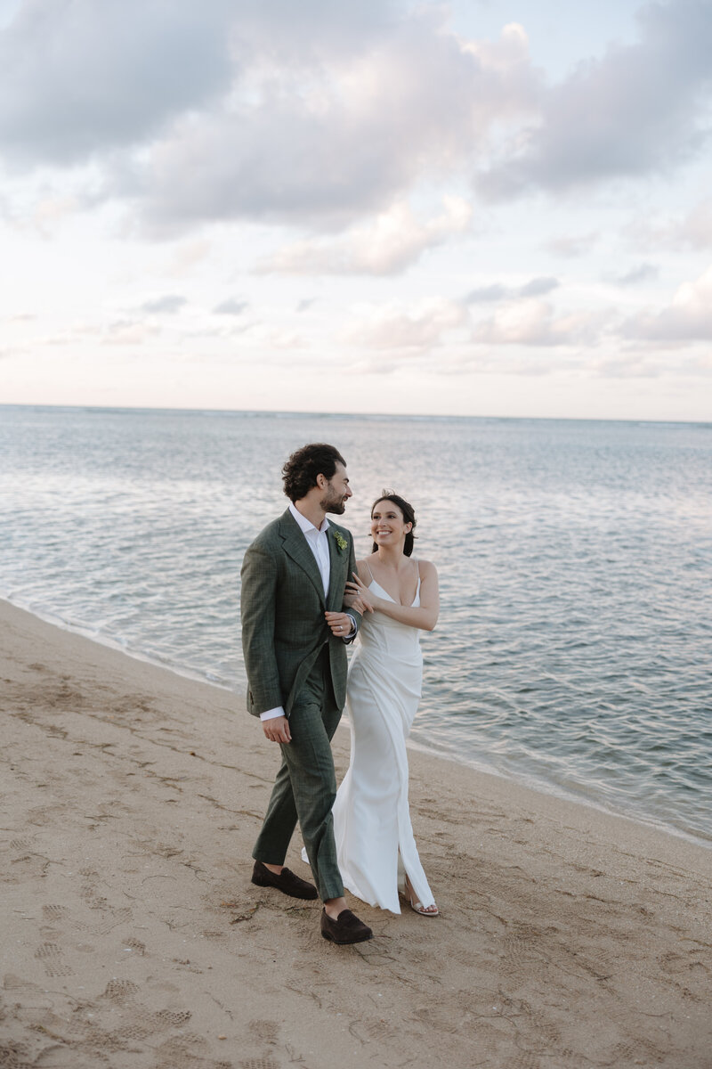 Brittany-&-Alex-Wedding-Preview-166 (1)