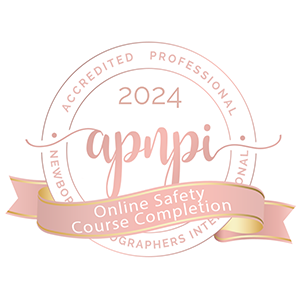 Denise of Meraki Photographic Creations is a recognized international qualified newborn photographer with APNPI and has completed her online safety course for newborn photography. Qualified Newborn Photographer -APNPI