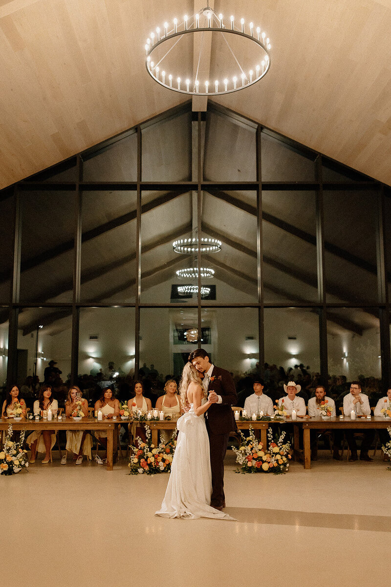 jami-oliver-wedding-preview-taylorraephotofilm-186