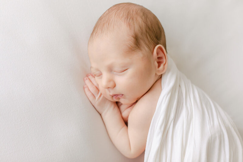 rainy-day-newborn-session-40