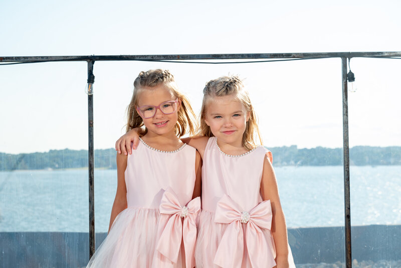 Emily-Ingrid_WeddingPreviews_29
