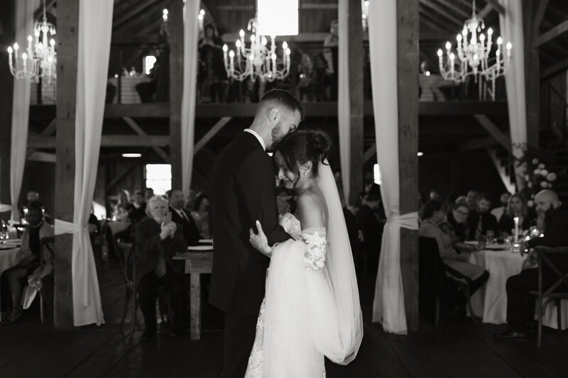 mustard seed gardens indy indianapolis noblesville indiana wedding photographer bellagio florals something blue stylists-72