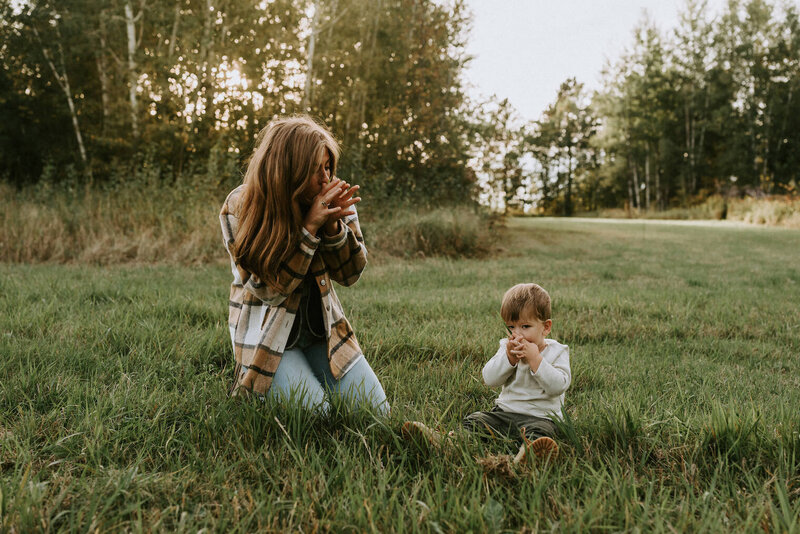 mother-son-cabin-session-minnesota-00115