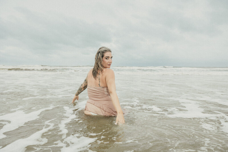 Beach_Boudoir_Ideas_Breaking_Tradition_IMG_008
