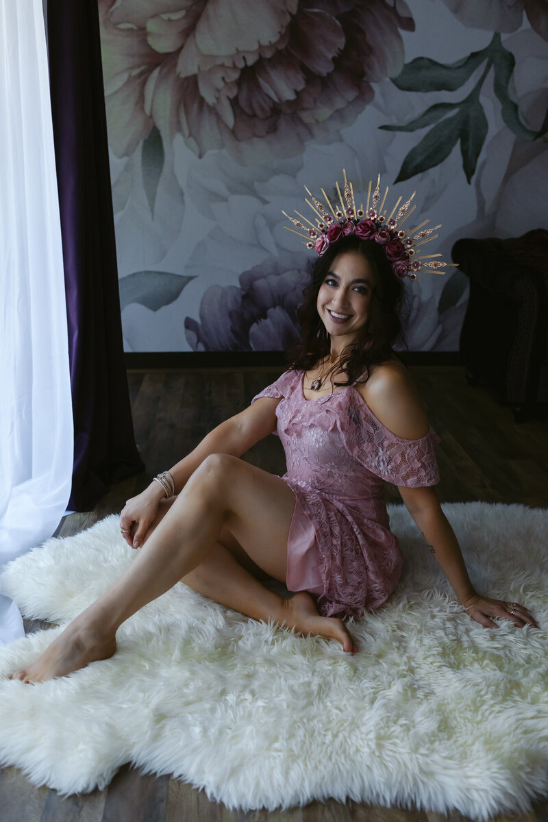 Self portrait of Marissa Davila wearing black lingerie in hotel for a boudoir portrait session