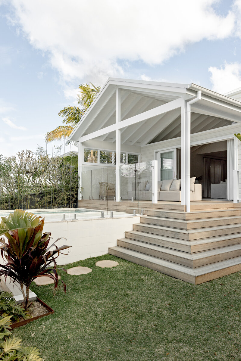 jesse-mccabe-granny-flat-renovation-exterior-deck-kahibah-nsw