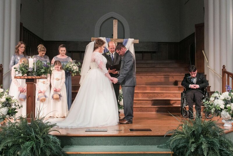 Mike&JulieBeneaththeOaksWedding-382