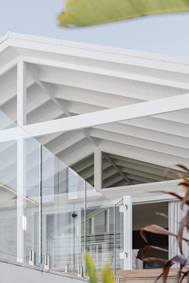 jesse-mccabe-granny-flat-renovation-exterior-deck-beams-kahibah-nsw