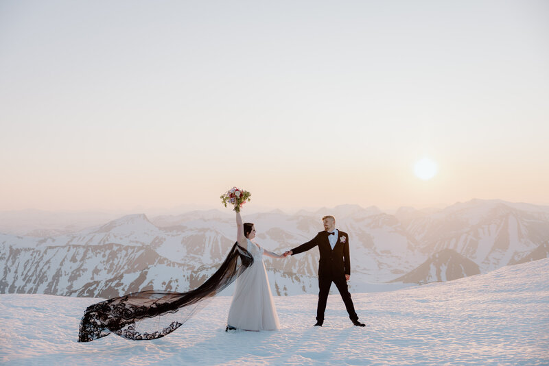summer-wedding-lapland-lappland-elopement-midnight-sun010