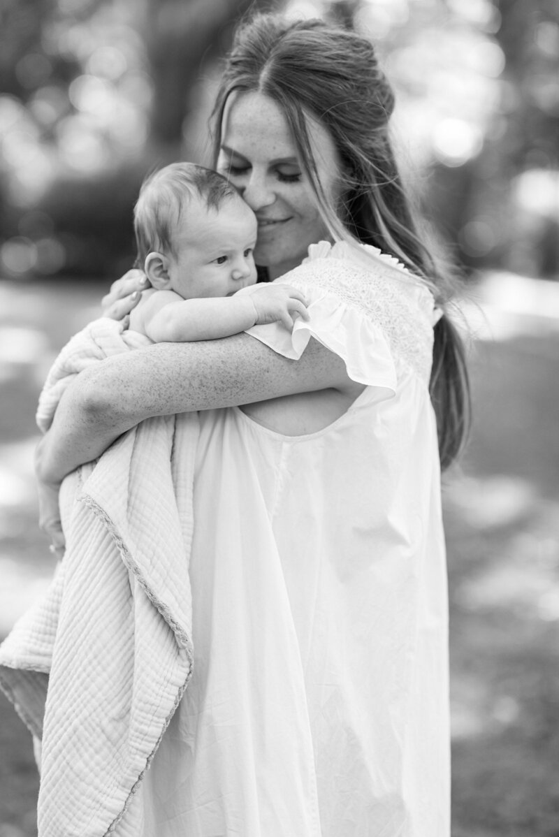 Westchester-Newborn-Family-Photographer-37