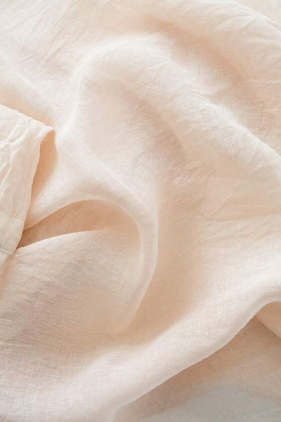 tissu en voilage blanc
