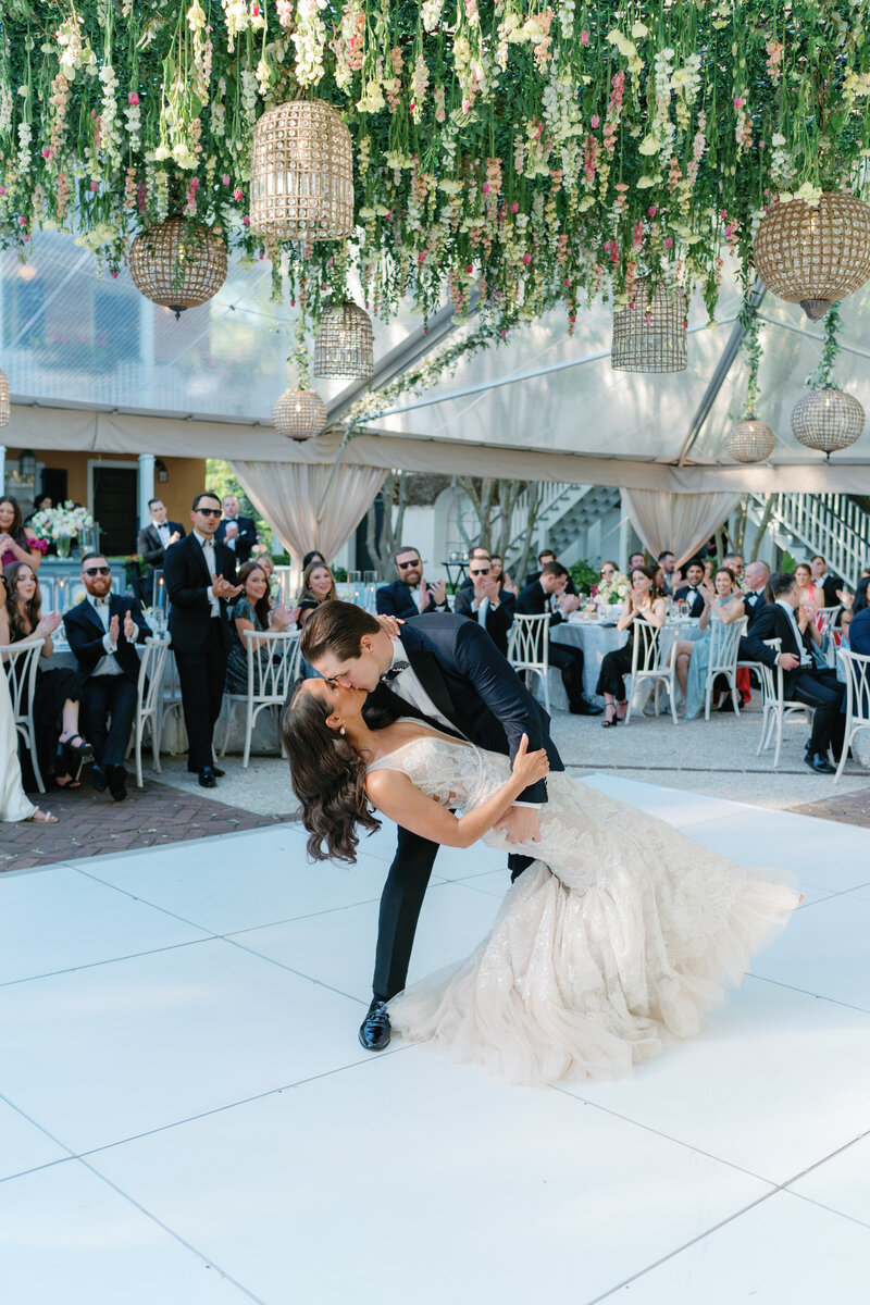 Spring Charleston wedding first dance dip at Governor Thomas Bennett House.