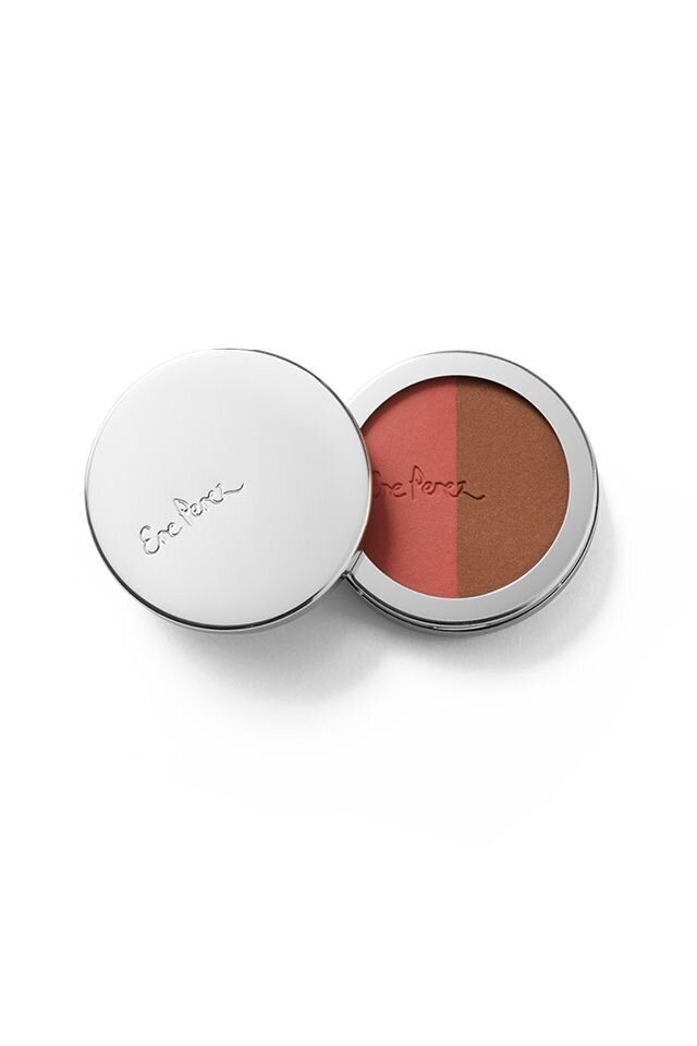 Blush and bronzer compact