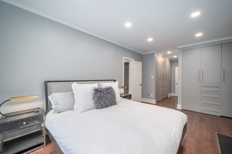 300 Avenue Road Unit 5 _032