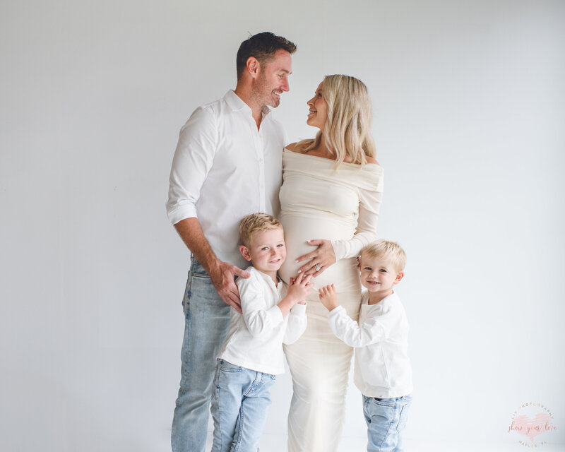 MaternityPhotographerNaplesFl-3