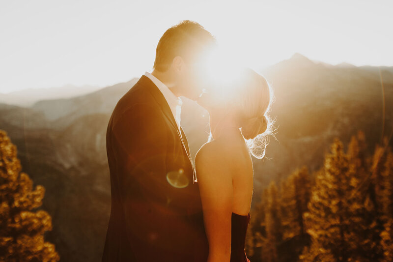 Carly+Logan+Yosemite+Engagement+Lauren+Mihae+Photography-60