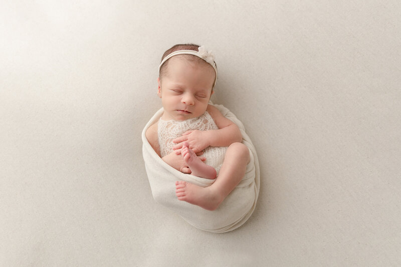 Calgary Newborn Photos2