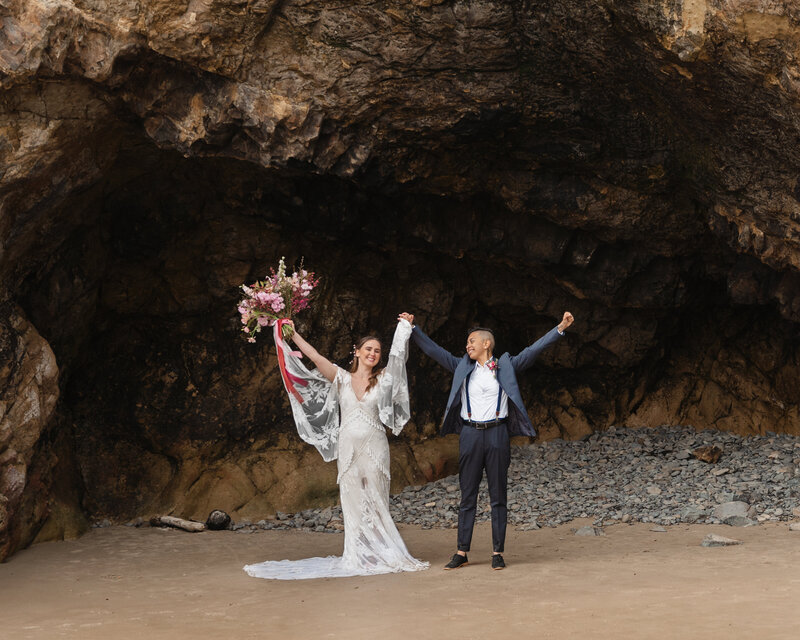 Hug Point Boho Elopement-25