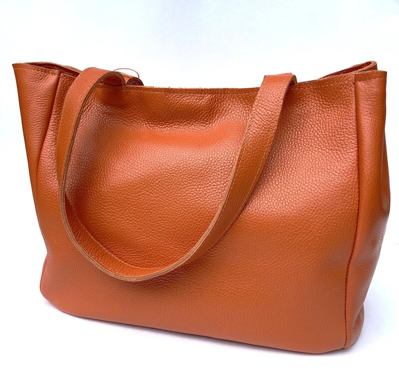 Mariko_Orange tote_head_POST