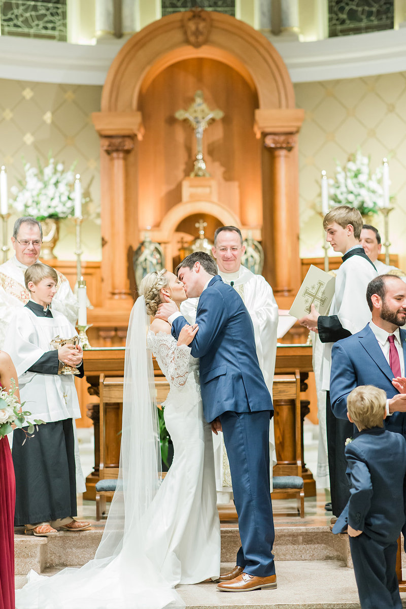 The-Grand-Opera-House-Crowley-Louisiana-Wedding_50