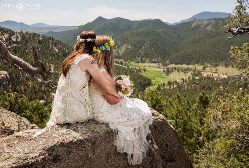 Beautiful lesbian wedding with mountain views at Bucksnort Disc Golf in Pine Colorado