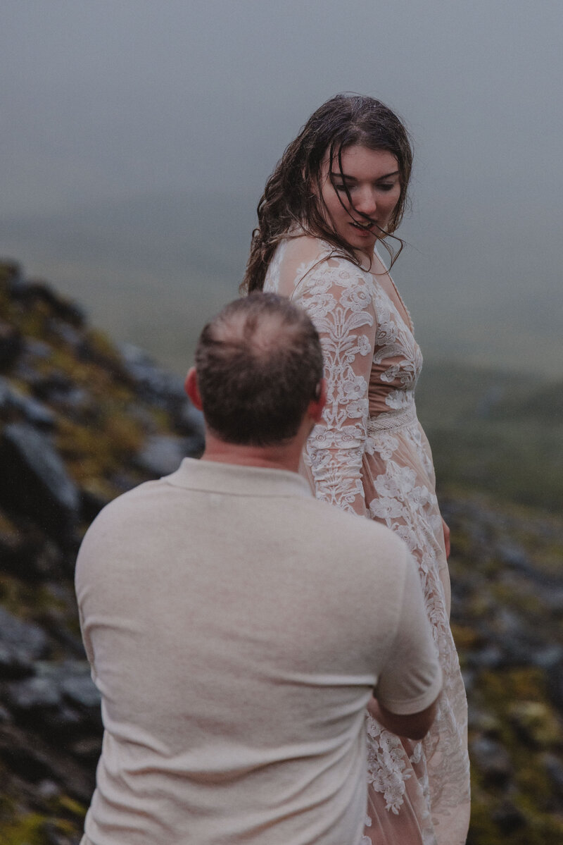 Alaska-Hatcher-Pass-Waterfall-Engagement-T&E_110