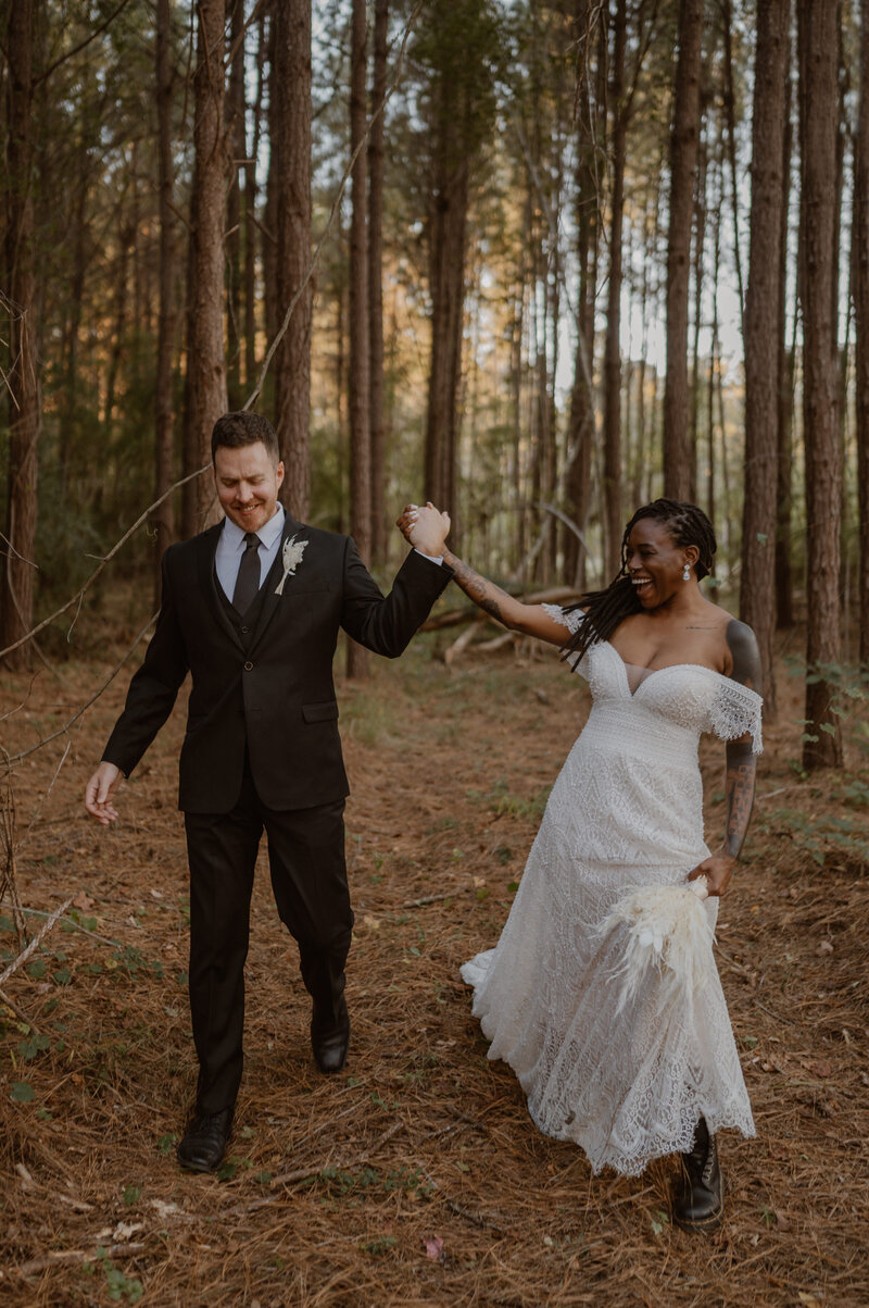 Savannah Woods Elopement Photographer