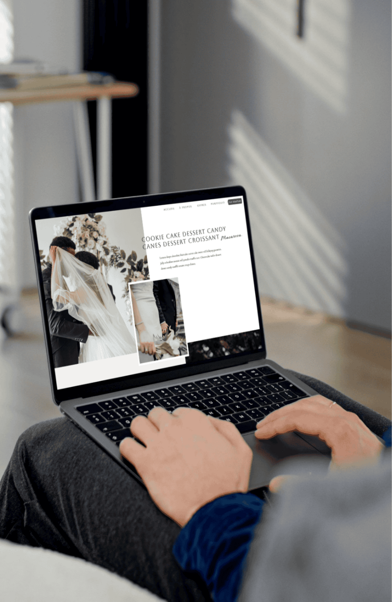 ordinateur avec un site de photographe