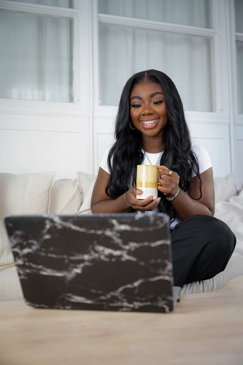 Tolu Adepoju, Calgary therapist at Ashay Therapy offering inclusive mental health support.