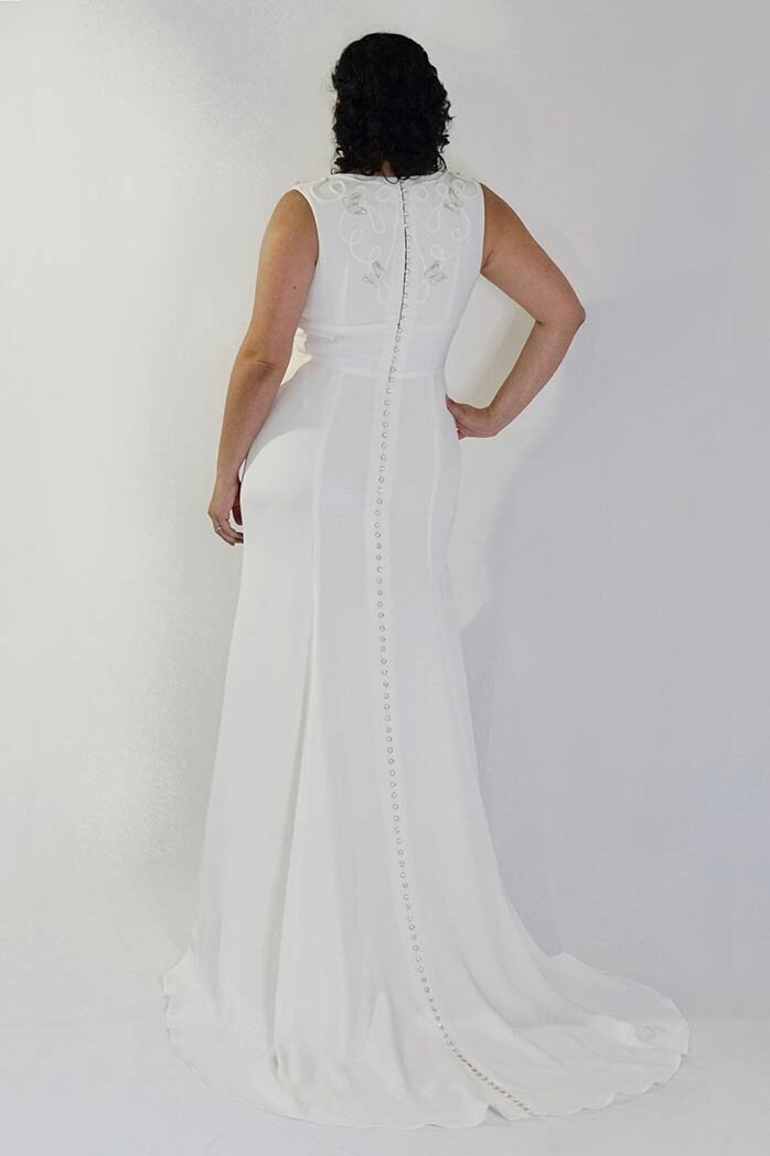 mariposa white crepe wedding dress with butterfly details