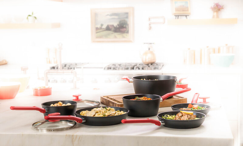 6155_6154_6153_6152_6151_GoodCook_ProEase Cookware Set_LIfestyle_2