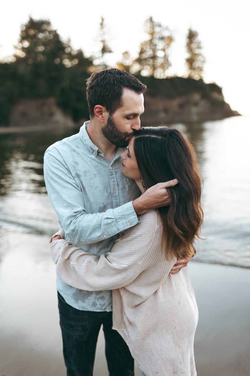 couples ocean-3531