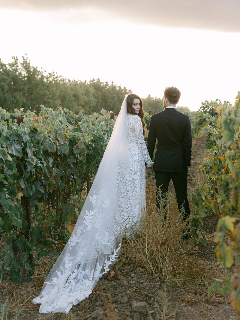706-HC-Bride-Groom-Hannah Quintana Photography