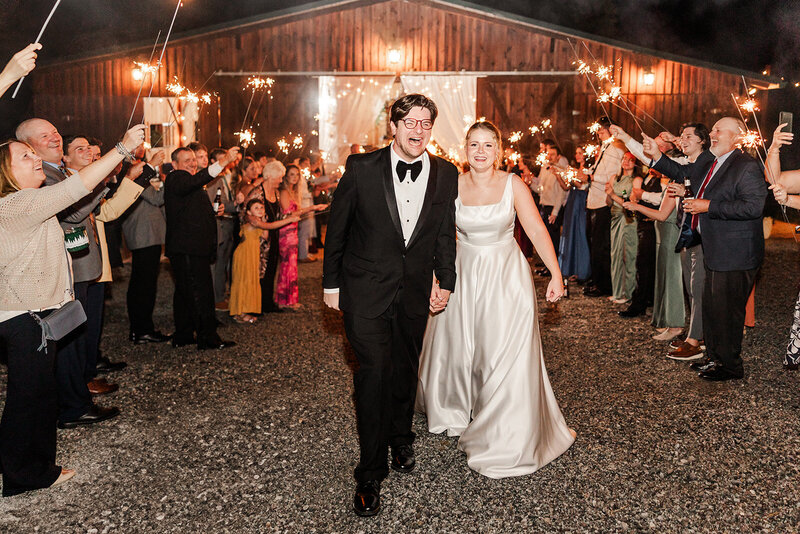 McKenzie & Luke_s Wedding Previews-97