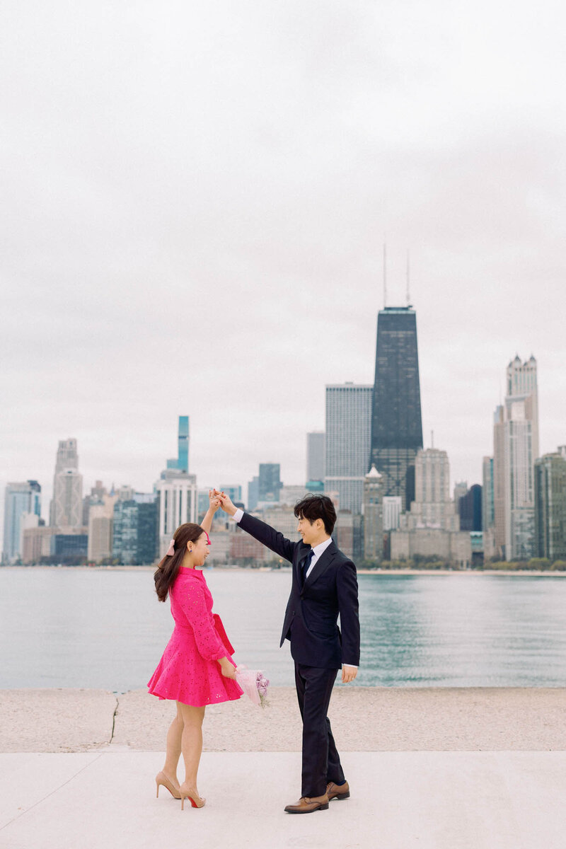 A beautiful spring editorial styled engagement photo in Chicago