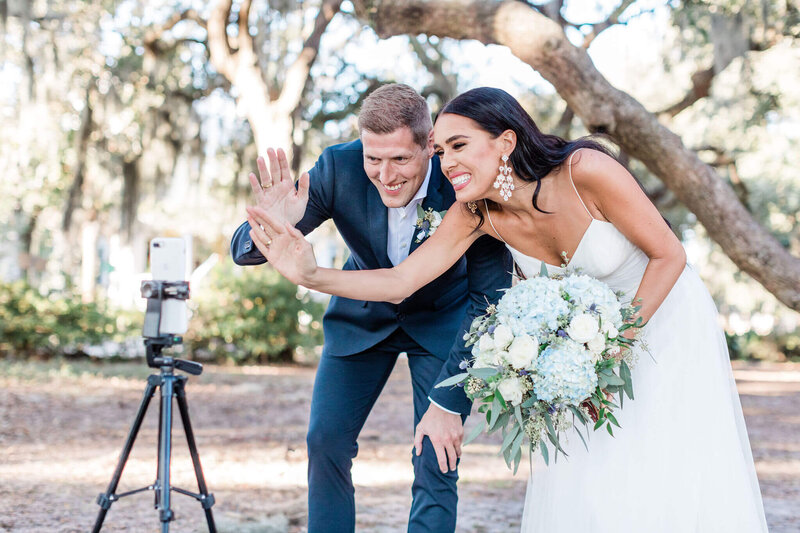 Savannah_Elopement_in_Forsyth_Park__Low_branch24