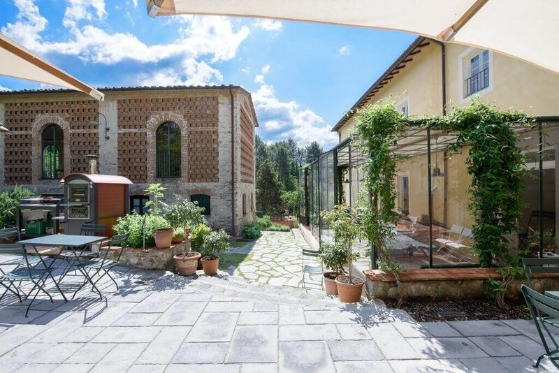 Villa-Alfesco-Dining-Yoga-Studio