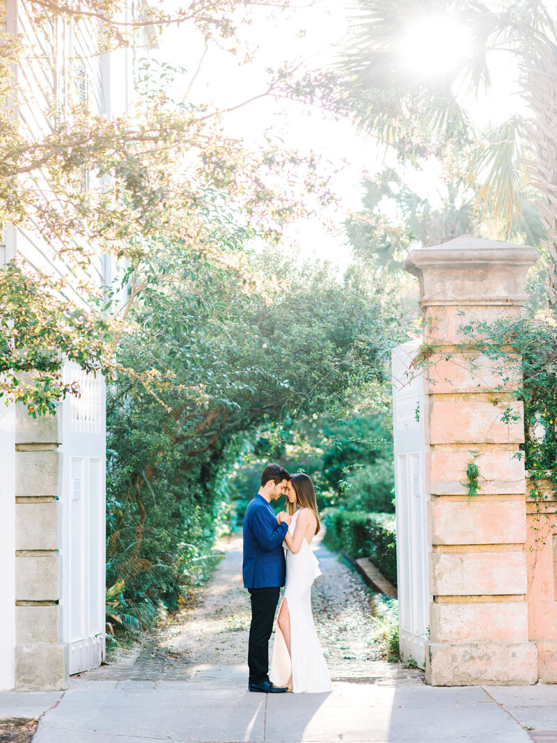 Engagement Pictures in Charleston, South Carolina by Top Wedding Photographer -10