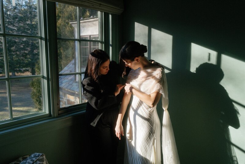 Experience stress-free NYC wedding planning with Agency 8 Bridal Stylist. Led by Stylist Lizzy Polden, we specialize in personalized bridal fashion support, including finding the perfect dress and curating looks for every wedding event. Trust us to make your wedding day unforgettable from engagement to honeymoon.