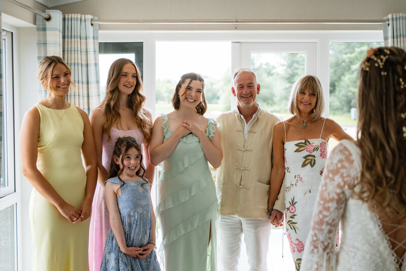 caitlin-and-mike_ruthven-wedding-scotland_elee-smith-photo-08